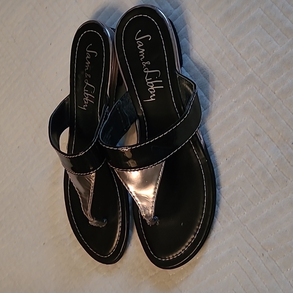 Sam & Libby Black and Silver Sandals, Size 6.5 - Picture 2 of 7